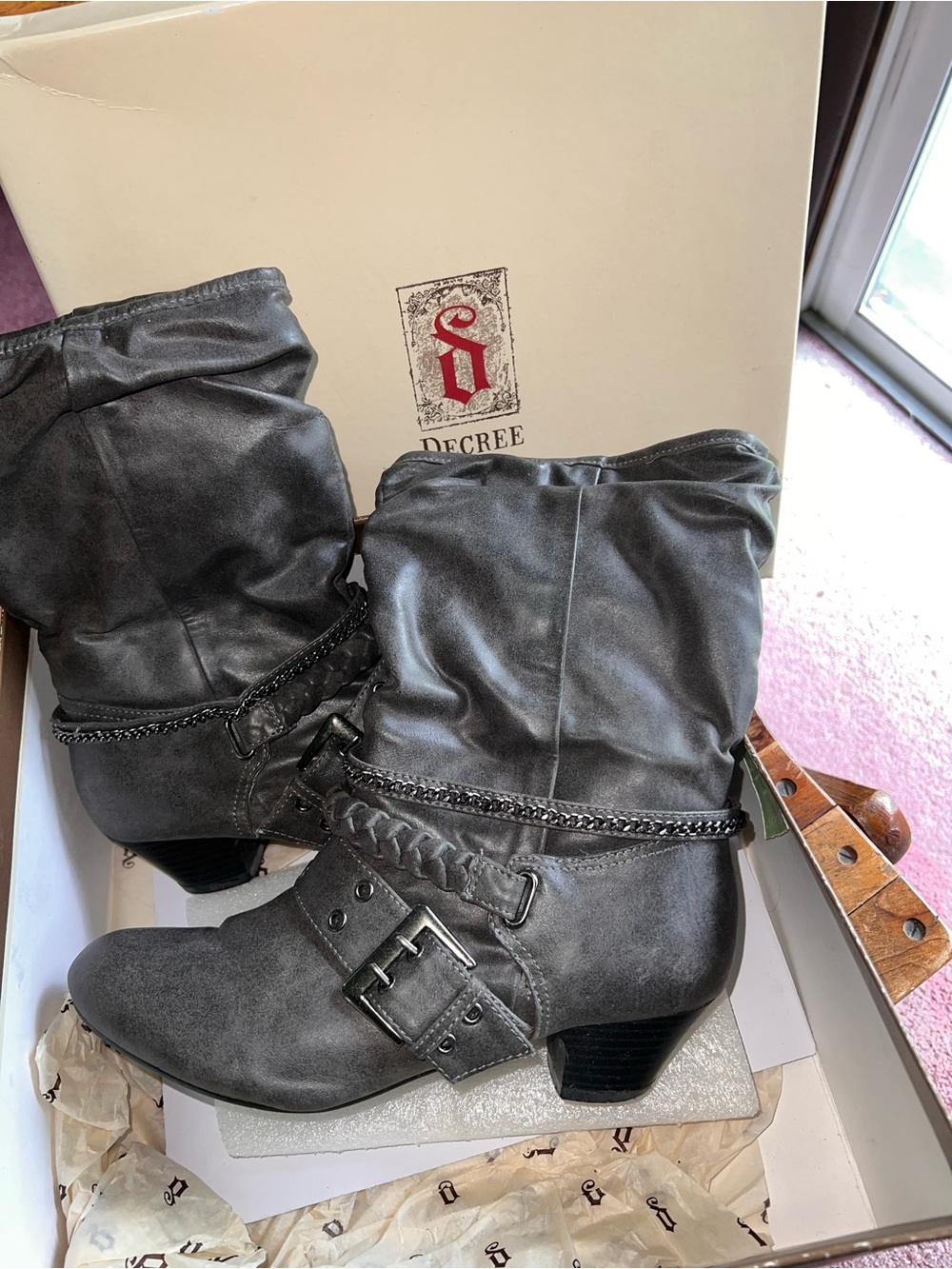 Decree Women's Gray Slouchy Boots with Buckle & Chain